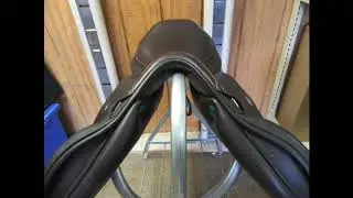 Equipe Expression Used Close Contact Saddle 17.5 