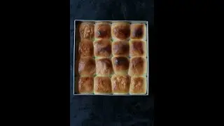 Detailed Tutorial on How to Bake Mumbai Bakery Style Ladi Pav at home. Eggless Pav Recipe