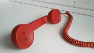 dialogue: automatic recorded sos message at emergency call center