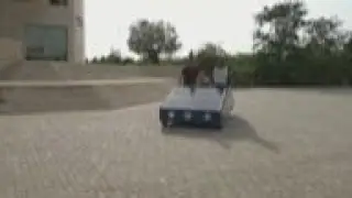Iraqi college students build solar-powered vehicle