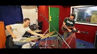 Alessandro Corsi/Francesco De Rubeis: Watt 69 (Bass Solo)