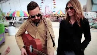 Federal Lights perform Sharks for Pocketgigs