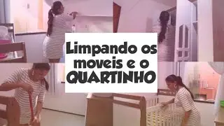 LIMPANDO O QUARTO E OS M&Oacute;VEIS DA BEBE | Amanda Miller