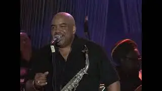 Blues/Jazz/Funk - Status Graphite S2 Classic Bass (TShaka Mayanja perfoms with Gerald Albright)