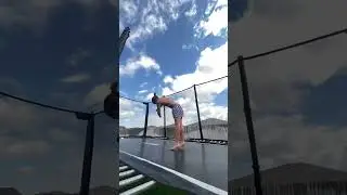 Standing doubles on trampoline 👀 #flips #movement