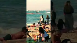 On the Pattaya beach, Thailand. #shorts #Rummon #RummoRusso #pattaya #thailand