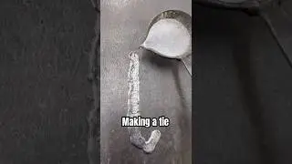 Making a tie with molten metal! #moltenmetal #metalart #satisfying