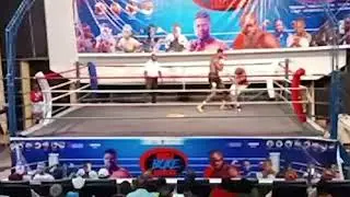 1er Round -  Diarga Bald&eacute; (SEN) vs Anselme Ngansingb&eacute; (BEN) #burkinafaso #heavyweight #boxe