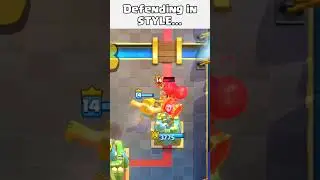 Defending in STYLE in #clashroyale #goldenknight #supercell