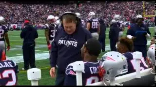Bill Belichick talking to Jamie Collins on the sideline