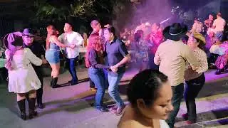 Baile Nora parte 2025 parte 2
