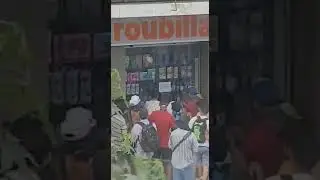 AHORA: Saqueo de Farmacia Roubillard en Puente Alto