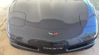 2000 Corvette C5 walk around, Navy Blue Metallic with Light Oak interior my favorite color combo.