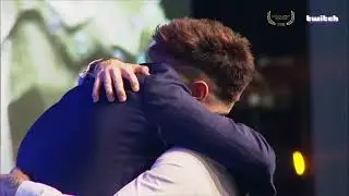 Coscu Y Frankkaster Se Abrazan Y Se Emocionan