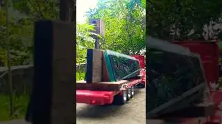 Bikin sepot jantung pengiriman kaca terguling di jalan Rc truck scania 770s