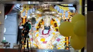 Mandir me decoration kyu ki 🥳☺️🙏