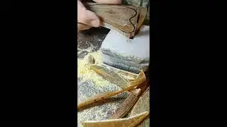 The manufacturing process of horn combs
