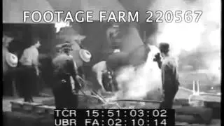 Moulding Scene - 220657-15 | Footage Farm