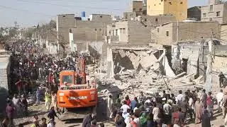 Anti-Encroachment Operation on Circular Railway land at Gharibabad Karachi|karachi Circular Railway
