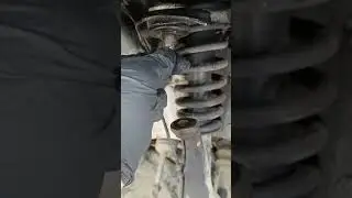 2001 honda crv failed upper control arm #automobile #offroad #honda