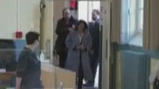 Socialist candidate and Paris mayor Hidalgo votes