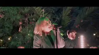 Rolling Keys Perform a Live Medley