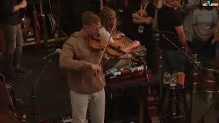 Tyler Childers - Cluck Old Hen