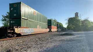 See tracks? Think Dash 8🤣🤣🤣 NS 22G with a CSX leader and AMTK 20 with 203 4-14-2022 Eutaw, AL