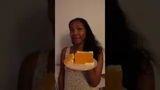 How to Eat Tompouce