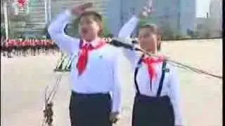 Pyongyangites Warmly Welcome Nong Duc Manh