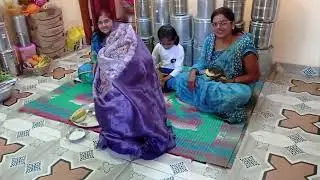 “मार्गशीर्ष गुरुवार विशेष | पूजा, हळदी-कुंकू आणि सुंदर परंपरा 🌼🙏”