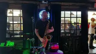 Caught Jason Webber At Our Local Blues Club (Honky Tonk Woman)