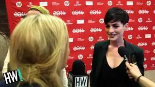 Anne Hathaway Gives Advice To Younger Self! - SUNDANCE 2014
