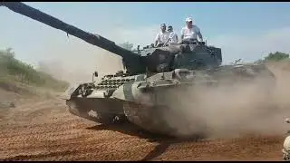 Kettenfahrzeug & Panzertreffen Neukirchen / Sachsen 2021 (Teil 1) Armee Ausfahrt Panzer Reenactment