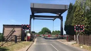 New Junction Canal Kirkhouse Green Lift Bridge 27/05/2020