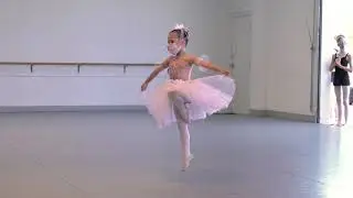 Anna Hay, Age 5. Gavotte In D Major 