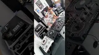 Mashup  @JenniferLopez  with Tech House: Did it work ?