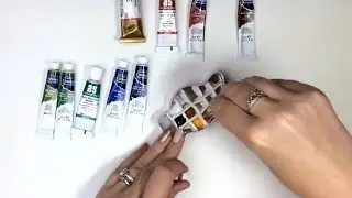 How to make your own mini watercolor tin