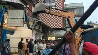 Ramzan Se 1 Din Pahle Market Par Chala JCB || Teen Batti Par BNCMC ka Bulldozer 