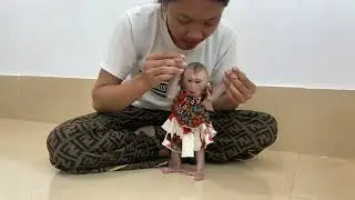Jasmine Learn Walkinq With Mom