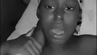 😂😂konyen e kle kou fanm ayiti ap pran sa bèl pou lekol ayiti 😂😂