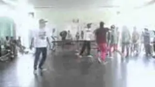 The Colors Tem Free Step