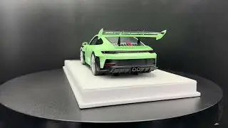 Fuelme Models 1/18 911 GT3 RS Avocado Green  FM18010LM-13