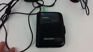 Кассетный плеер Sony Walkman WM-FX101 AM FM-радио протестирован, работает, новые батарейки. Продано на витрине Ebay!