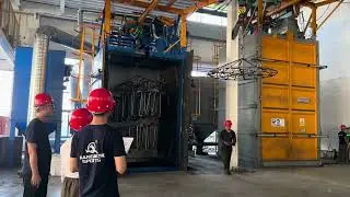 shot blasting process to clean metal surface