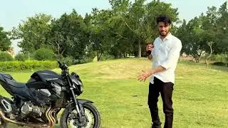 Kawasaki Ninja z800 with loud exhaust 
