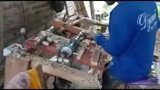 Pembuatan pegangan sabit (garan arit)