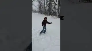 playing with the snow ❄️🌨️☃️#snow #northcarolina #family