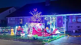 Christmas Lights on Warwick Drive Hazel Grove