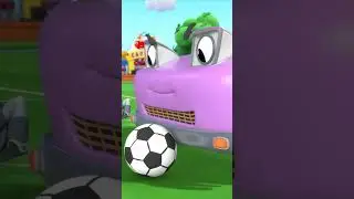 Football Fail with Gecko and Weasel! ⚽😂 #gecko #shorts #funny #fails